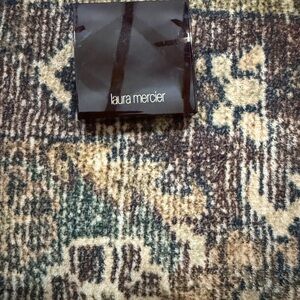 Laura Mercier Rosé Blush Compact